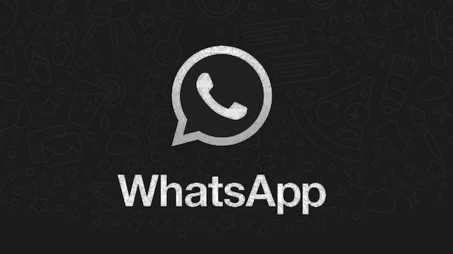 WhatsApp karanlık mod için bir tasarımcı tarafından logo da siyah beyaz hale getirilmiş.