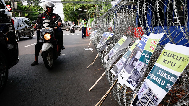 Endonezya'da devlet başkanlığı ve milletvekili seçimi.