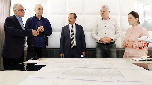 Adıyaman Belediye Başkanı Süleyman Kılınç ve ekibi, Millet Bahçesi için ilk adımı attı.