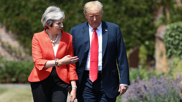 ​ABD Başkanı Donald Trump ve İngiltere Başbakanı Theresa May.
