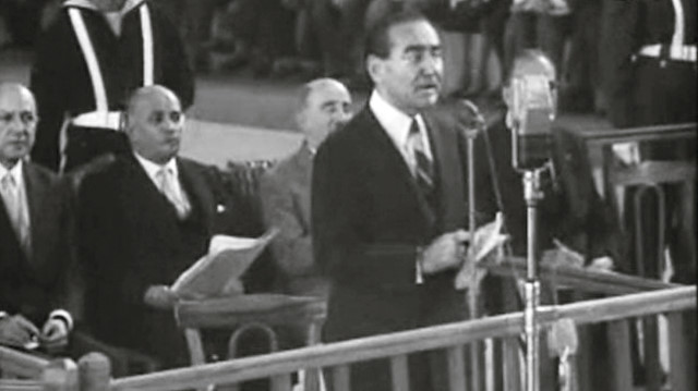 Başbakan Adnan Menderes 17 Eylül 1961’de idam edildi.