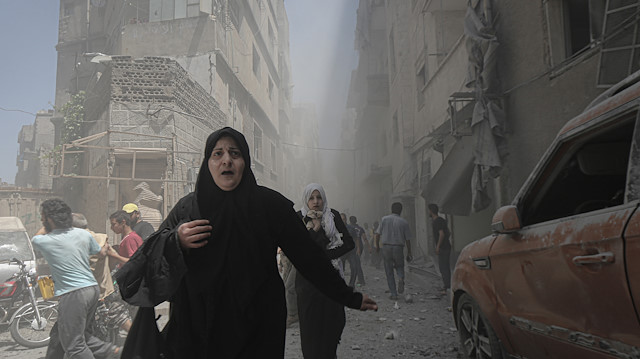 Airstrikes hit Syria's Idlib

