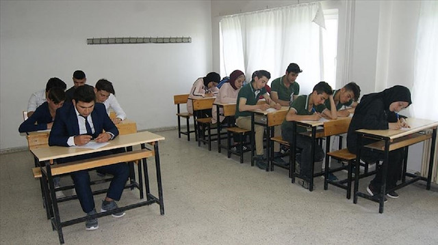 Gümüşhacıköy Anadolu İmam Hatip Lisesi öğrencileri.
