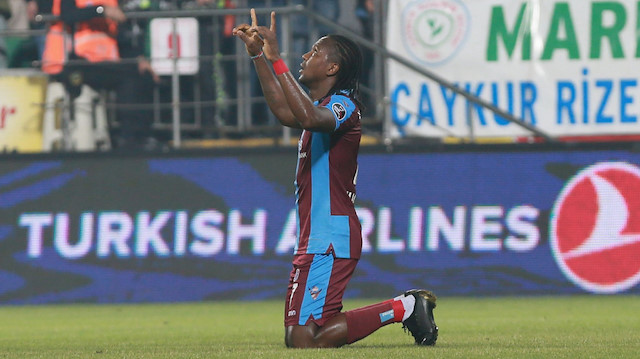 Rodallega Süper Lig'de sezonu 15 gol 3 asistle tamamladı.