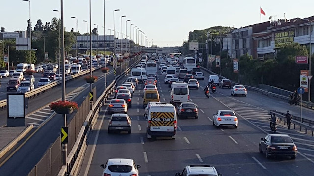 Ramazan Bayramı süresince   özellikle gidiş ve dönüş tarihlerinde trafiğin yüzde 60-70 artış göstermesi bekleniyor.