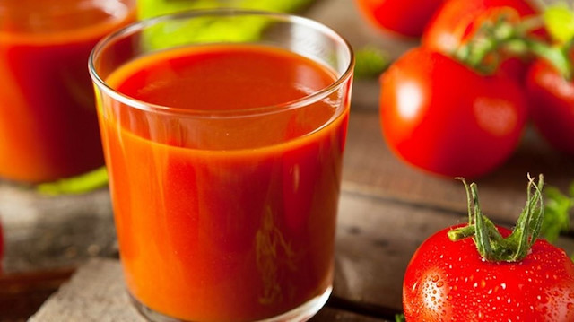 عصير الطماطم يقي من خطر الإصابة بأمراض القلب