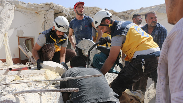 Airstrikes hit Syria's Idlib

