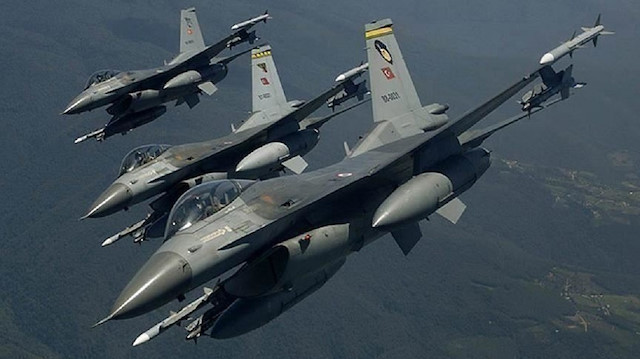 سلاح الجو التركي يستهدف مواقع "بي كا كا" شمالي العراق