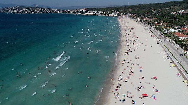 9 günlük bayram tatilinde Antalya, İzmir, Muğla gibi illerde doluluk oranı yüzde 100’e ulaşmıştı.