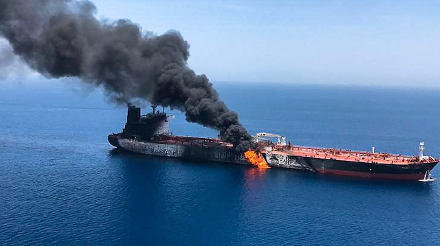 Umman Denizi'nde petrol taşıyan tankerlere saldırı düzenlenmişti.