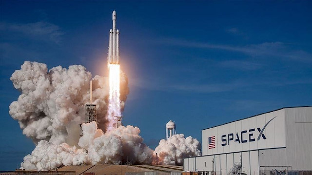 SpaceX Falcon 9 roketi
