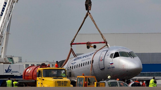 Rusya'da 41 kişinin öldüğü yolcu uçağının neden düştüğü belli oldu mu?