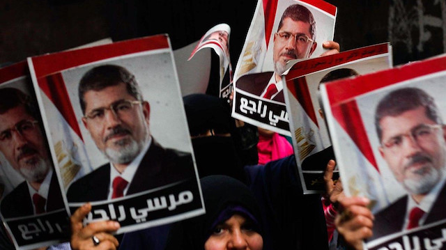 Cumhurbaşkanı Muhammed Mursi, 2013'te darbeyle iktidardan uzaklaştırılmış ve 6 yıl boyunca hapse mahkum edilmişti.