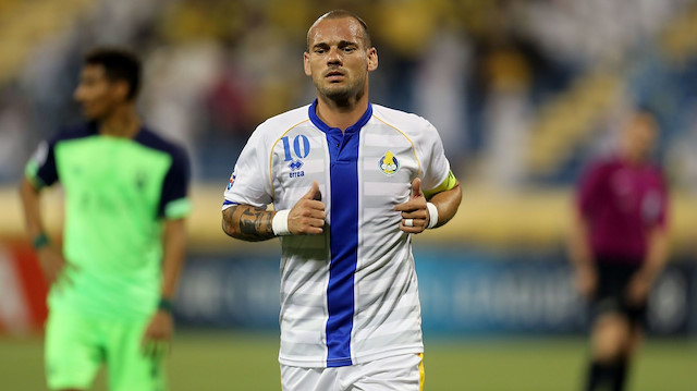 35 yaşındaki Sneijder, Al Gharafa formasıyla çıktığı 27 maçta 16 gol atarken 6 da asist yaptı.
