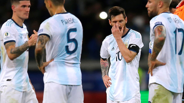 Messi, Paraguay karşısında da istenilen performansı gösteremedi.
