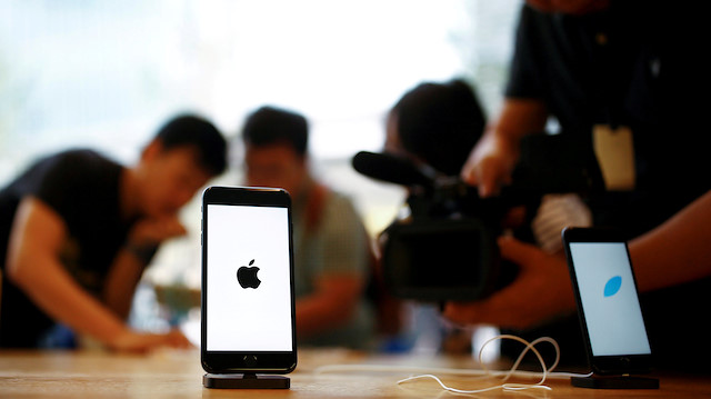 Foxconn'un kurucusu Apple'ı üretim konusunda Çin dışına çıkarmak için çağrı yapıyor