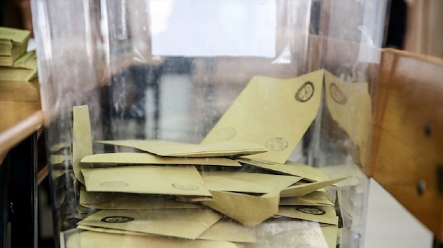 Oy pusulası fotoğrafı çeken seçmenlere işlem yapıldı