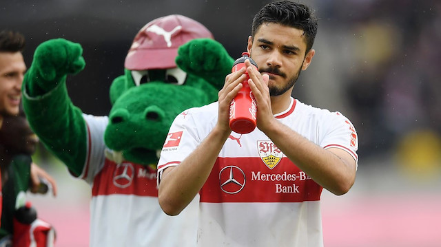 Ozan Kabak geride bıraktığımız sezon Bundesliga'da 15 maça çıkarken 3 de gol attı.