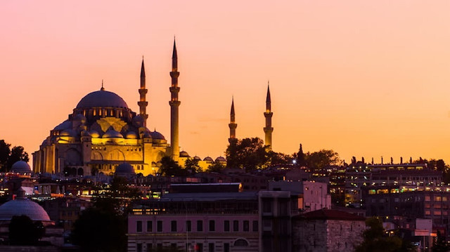 Ezan duası manası, Türkçe ve Arapça okunuşu.