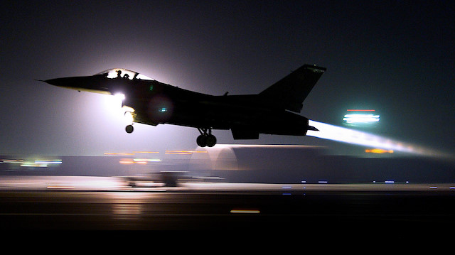15 Temmuz gecesi kalkış yapan F-16'lar ülkemizin hava savunma sistemi olmamasının rahatlığını sabahın ilk saatlerine kadar kullandı.