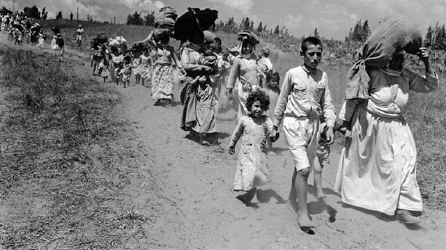 14 Mayıs 1948'de İsrail, işgal ettiği Filistin topraklarında bağımsızlığını ilan etti.