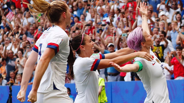 Kadınlar Dünya Kupası finalinde ABD, Hollanda'yı 2-0 yenerek şampiyon oldu. 