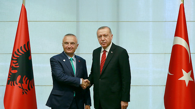 على هامش قمة جنوب شرق أوروبا.. أردوغان يلتقي نظيره الألباني في سراييفو