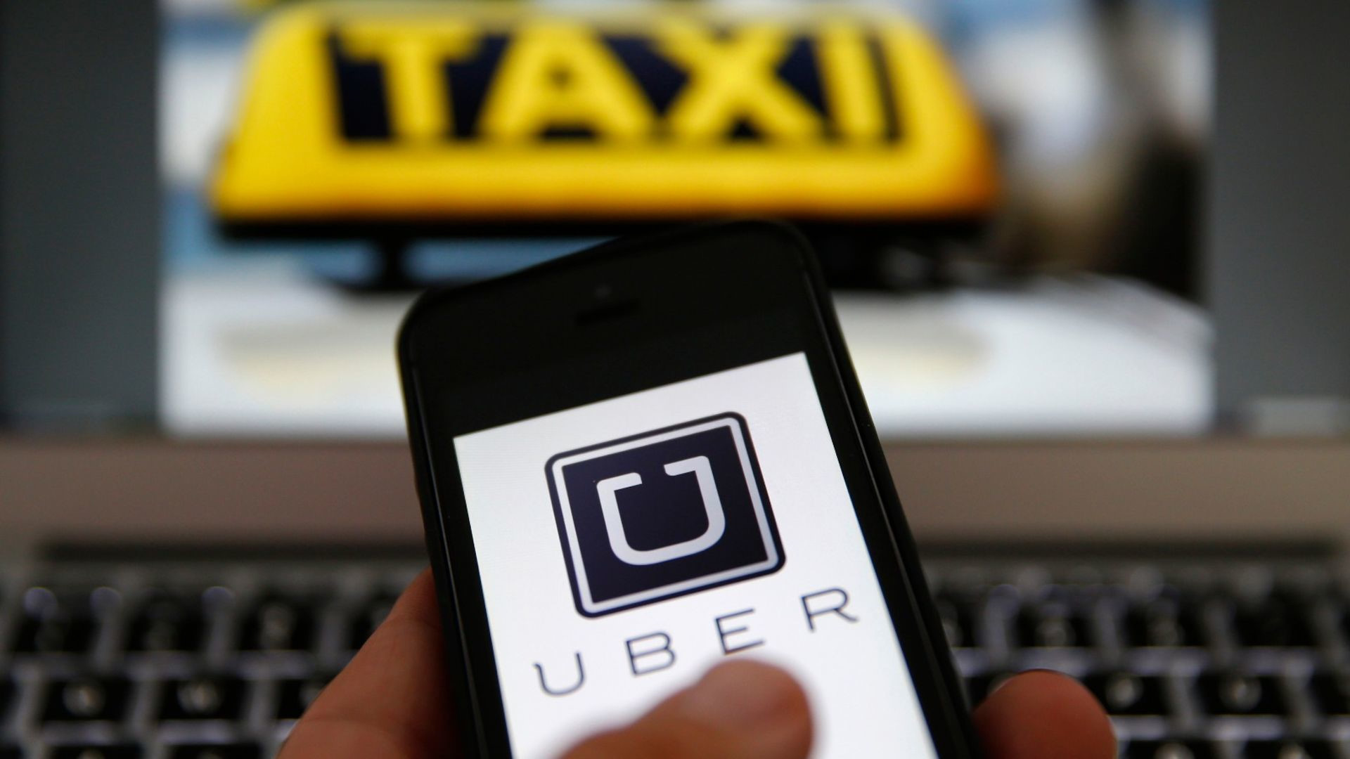 Taksiciler bir dönem UBER ile yaşadıkları sorunlarla da gündem olmuştu.