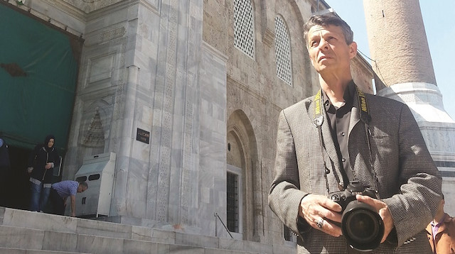 15 Temmuz şehidi Mustafa Cambaz, elinde fotoğraf makinesi ile tüm Türkiye'yi dolaştı.
