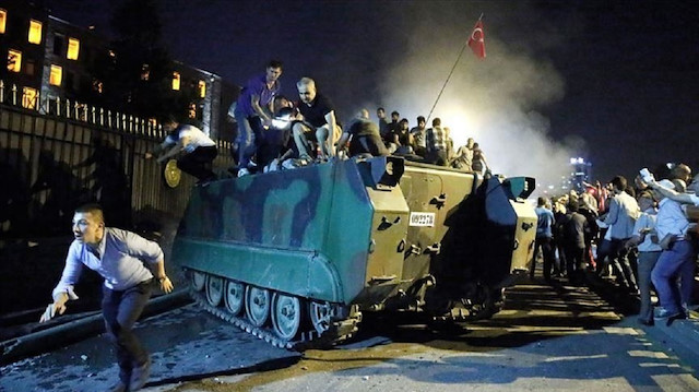 نائب أردوغان: عناية الله وإرادة الشعب أفشلتا محاولة انقلاب 15 تموز