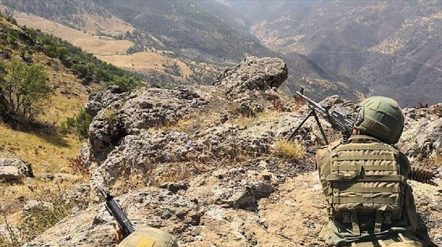 الدفاع التركية تعلن تحييد 3 إرهابيين من "بي كا كا" بشمال العراق