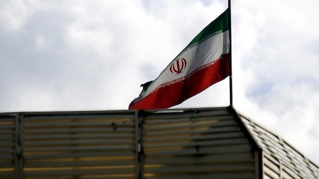 إيران تؤكد احتجازها مواطنة تحمل الجنسية الفرنسية