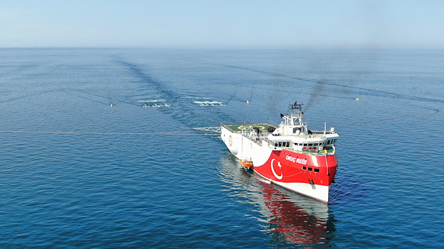 İlk yerli ve milli sismik araştırma gemisi Oruç Reis de Akdeniz'e gidiyor.