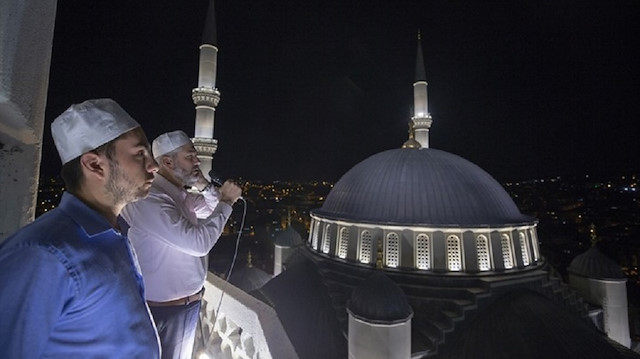 في ذكرى التصدي للانقلاب.. 90 ألف مسجد بتركيا تصدح مجددًا بالتكبيرات