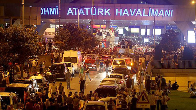 15 Temmuz gecesi Atatürk Havalimanı'ndan bir kare.
