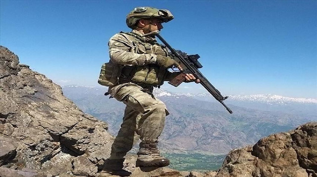 قوات تركية تدمر مواقع لإرهابيي "بي كا كا" شمالي العراق