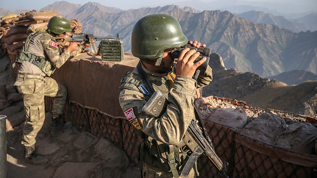 PKK'lı teröristler nokta atışı operasyonlar karşısında büyük bir telaş ve çaresizlik içinde.