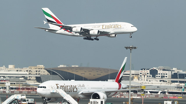 Emirates, Türkiye'den başvuran adaylara ayda 2 bin 660 dolardan başlayan maaş verecek.