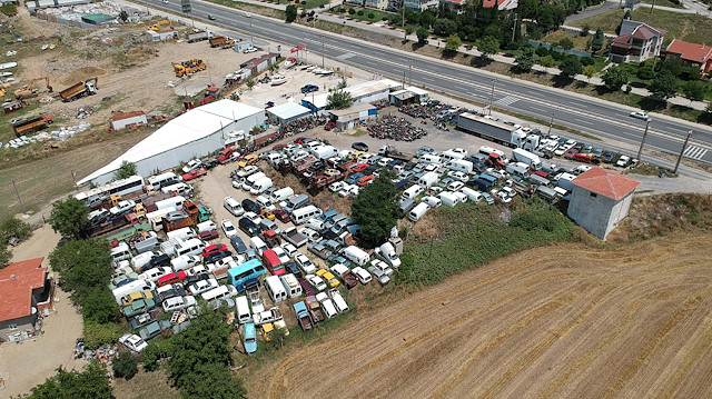 Yediemin otoparkı.