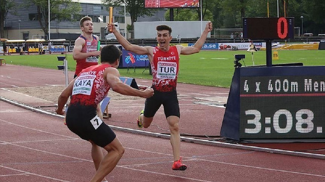 Turkish athletes in the European Athletics U20 Championships men's relay final in Sweden.