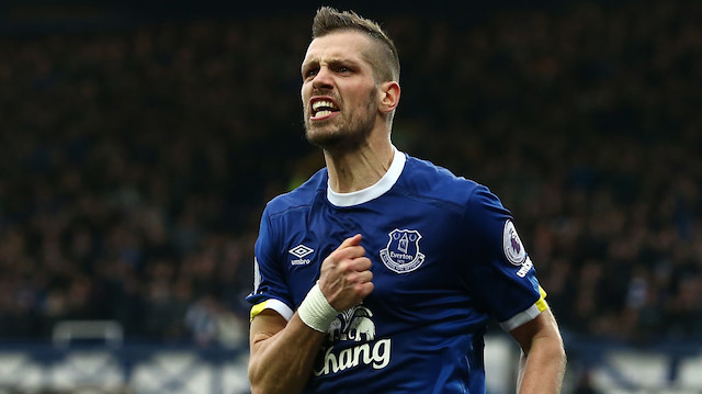 Schneiderlin​'in güncel piyasa değeri 15 milyon euro olarak gösteriliyor.