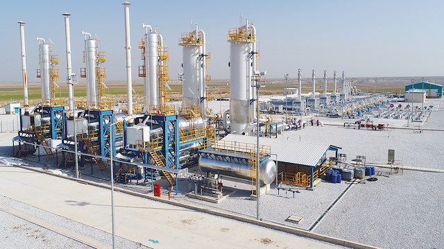 Aksaray’daki tesis, tamamlandığında 5,4 milyar metreküplük kapasiteyle tuz yapılarında oluşturulan dünyanın en büyük depolama tesisi olacak.