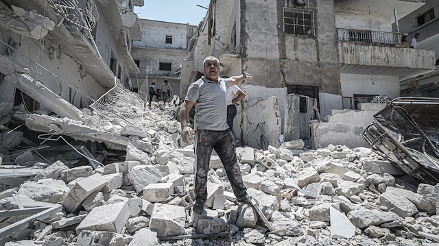 File photo: Airstrikes hit Syria's Idlib