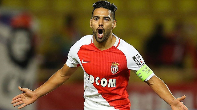 Falcao 2018-2019 sezonunda Monaco formasıyla 39 karşılaşmada 16 gol 2 asistlik performans sergiledi.