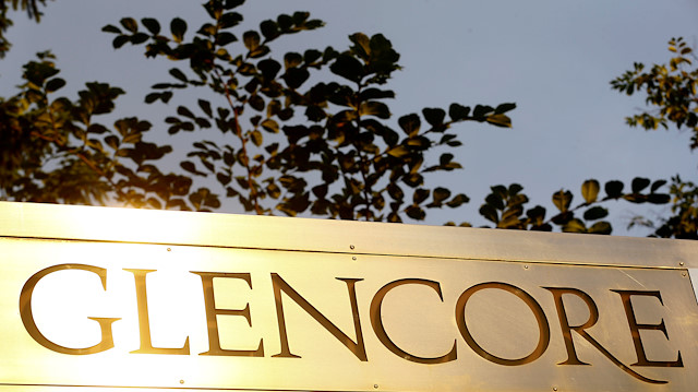 FILE PHOTO: The logo of commodities trader Glencore is pictured in front of the company's headquarters in Baar, Switzerland, July 18, 2017. REUTERS/Arnd Wiegmann/File Photo

