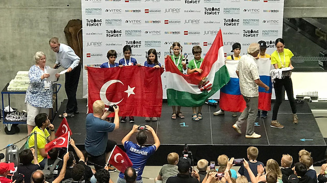أطفال أتراك يحصلون على المركز الثاني بمسابقة روبوتات عالمية بالدنمارك