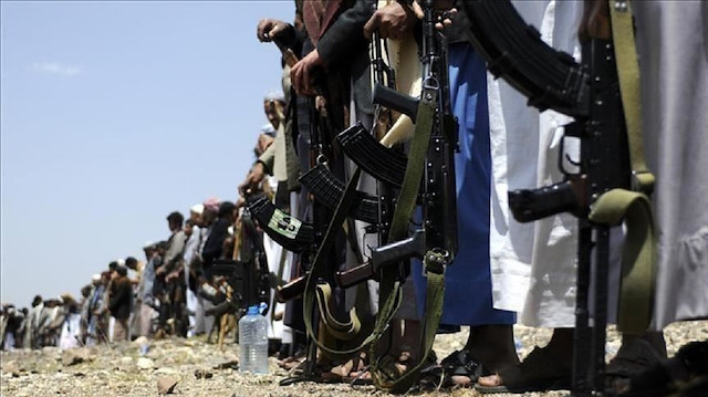 وزير يمني: الحكومة تواجه سلاح وإمكانيات الإمارات في عدن