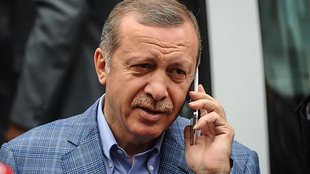 ​Cumhurbaşkanı Erdoğan; Filistin, Kırgızistan, Kazakistan ve Malezya başkanları ile telefon görüşmesi yaparak bayramlaştı.