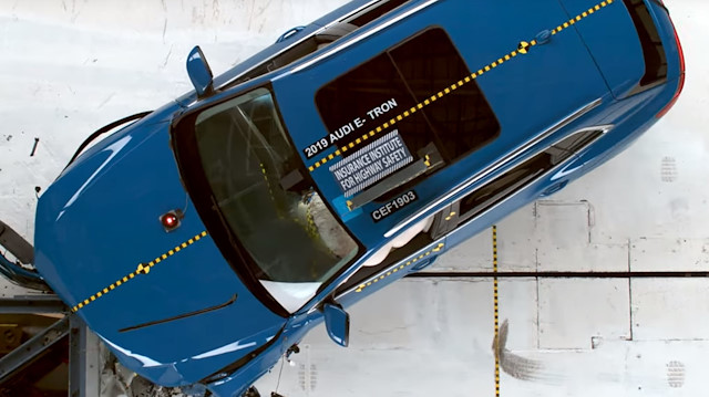 En üst düzey güvenlikli elektrikli otomobil belli oldu: Audi E-Tron!