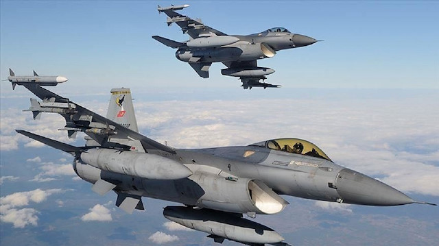 الجيش التركي يقصف مواقع إرهابية شمالي العراق